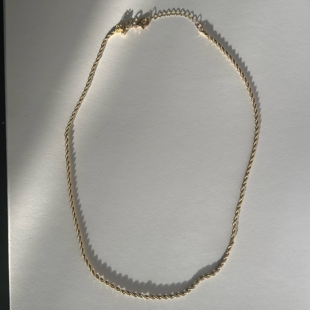 Classic Yellow Gold Rope Chain Necklace - Women’s Jewelry - Picture 2 of 6